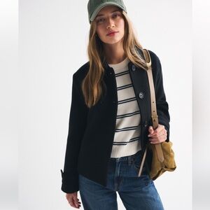 Abercrombie & Fitch Short Wool Blend Coat Size Small